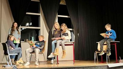 Bild: gz
Die Schüler der Anton-Bruckner-Musikschule proben fleißig für das Musical, das sie im März in der Schulturnhalle aufführen.