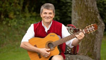 Bild: Foto Koch Roding/exb
Josef "Bäff" Piendl ist am Ostermontag, 1. April, zu Gast bei "Blech und frech" im ACC.