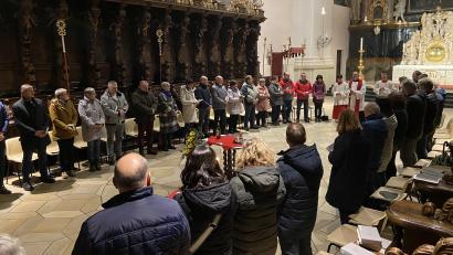 Bild: Markus Scharnagl/exb
Ein Segnungsgottesdienst für Paare fand in der Basilika Waldsassen statt.