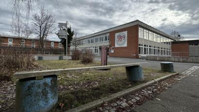 Bild: Matthias Bäumler
50,8 Millionen Euro kostet die Generalsanierung des Otto-Hahn-Gymnasiums in Marktredwitz.