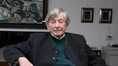 Archivbild: Gerhard Götz
Hans-Robert Thomas mit 90 Jahren in seinem Haus am Mühlweg in Weiden.