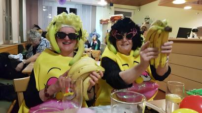 Bild: dod
beim Weiberfasching im Sportheim des SV Loderhof/Sulzbach fehlt es nicht an Vitaminen.