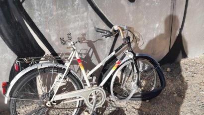 Bild: Deutsche Bahn AG
Dieses Fahrrad entdeckte der Triebfahrzeugführer im Gleisbereich.