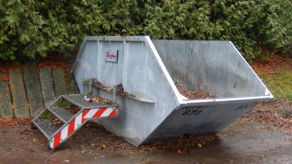 Bild: Abfallberatung der Stadt Amberg/exb
Die Grüncontainer kommen zurück aus dem Winterschlaf und werden in Amberg wieder aufgestellt.