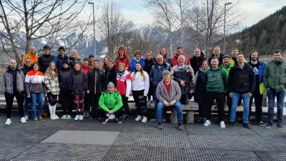 Bild: Anja Kroher/exb
Die Skiabteilung der SpVgg Neustadt am Kulm in Serfaus-Fiss-Ladis.