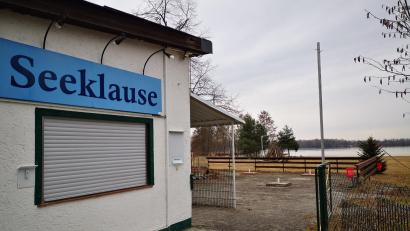 Bild: Dobler
Die „Seeklause“ am Klausensee bei Schwandorf. Sie soll einem Hotelbau Platz machen.