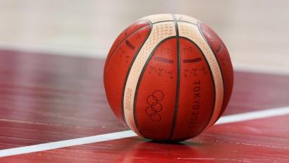 Symbolbild: Swen Pförtner/dpa
Die TB-Basketballer erzielten in Neumarkt einen Korb zu wenig.