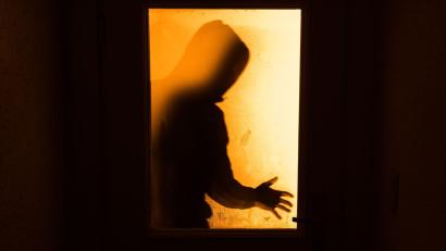 Symbolbild: Nicolas Armer/dpa/Illustration
Bislang unbekannte Täter sind in mehrere Kellerabteile sowie in einen Holzschuppen in Waldsassen eingebrochen.