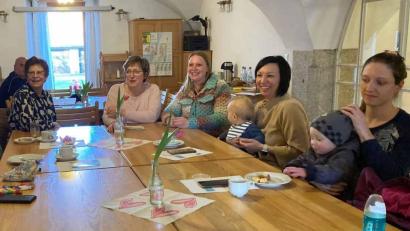 Bild: Diana Männer/exb
Immer montags finden Treffen im Familiencafé "Regenbogen" in Waldsassen statt.