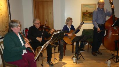Bild: rn
Auch das Quartett „Schleifband“ findet großen Anklang im Taubnschuster-Saal.
