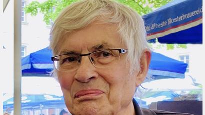 Bild: Familie Thieringer/exb
Dr. Hans-Martin Thieringer ist am 27. Februar im Alter von 87 Jahren verstorben.