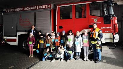 Bild: Grundschule Konnersreuth/exb
Viel gelernt und erlebt haben die Schülerinnen und Schüler der dritten Grundschulklasse bei einem Besuch bei der Feuerwehr Konnersreuth.
