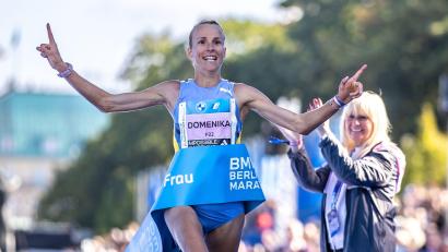 Archivbild: Andreas Gora/dpa
Domenika Mayer läuft in Berlin ihre persönliche Marathon-Bestzeit.