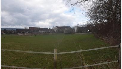 Bild: fz
Vom Veitenweg aus gelegen zum Ortsrand hin, wird sich das neue Baugebiet "Aign" erstrecken