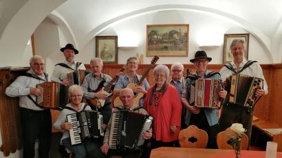 Bild: Sebastian Zeitler/exb
Zahlreiche Musikbegeisterte kamen in den Gasthof Prinzregent Luitpold.