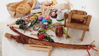 Bild: Stadt Tirschenreuth/exb
Viele verschiedene Osterbräuche wurden den Grundschulklassen vorgestellt.