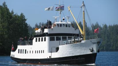 Bild: Lady Rose Marine Services/dpa 
Eine Fahrt auf dem Postschiff "M.V. Frances Barkley" kostet je nach Strecke zwischen 38,50 und 95 kanadische Dollar.