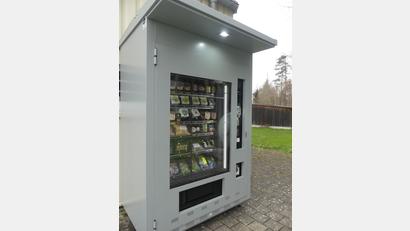 Bild: rn
Beim Futterautomat am Vereinsheim sind stets Köder verfügbar.