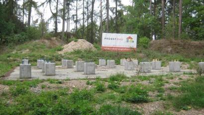 Archivbild: wel
Die Fundamente für den neuen Hirschbergturm sind bereits gesetzt. Dann wurde der Bau unterbrochen.