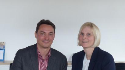 Bild: jp
Das neue Führungsteam der Polizeihochschule in der Kastler Klosterburg: Polizeioberrat Thomas Schering und Regierungsdirektorin Marion Irlbacher aus Hohenburg .
