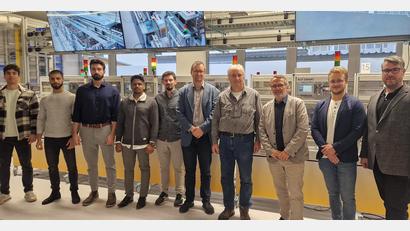 Bild: Wiesel/OTH Amberg-Weiden/exb
Bei der Entwicklung des Industrie 4.0 Edge-Device (I4.0 ACE) arbeiten verschiedene Organisationen zusammen – darunter das An-Institut aia, das Innovations- und Kompetenzzentrum für Künstliche Intelligenz (IKKI) der OTH Amberg-Weiden, das Laboratory for Safe and Secure Systems (Las3) der OTH Regensburg und die Firma MSF-Vathauer Antriebstechnik.