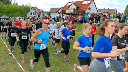 Archivbild: bsc
Der Crosslauf des TSV Friedenfels ist eine von neun Veranstaltungen, die der Terminplan des OVL-Cups 2024 umfasst.