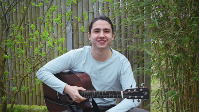 Bild: Bernhard Krebs/exb
Noah Krebs alias "Widergrollen" spielt am Sonntag, 14. April, um 1.30 Uhr in der Stadtkirche St. Vitus Burglengenfeld.