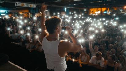 Bild: Nikolas Treiber/exb
Vergangenen Herbst war "Apollson" auf Tour, unter anderem in München, Österreich, Hamburg und Berlin.
