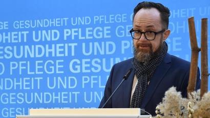 Bild: Petra Hartl
Achim Uhl, der Leiter des Bayrischen Landesamts für Pflege in Amberg, verlässt die Behörde auf eigenen Wunsch.