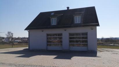 Bild: gmü
Das alte Gerätehaus hat gut und lange gedient, jedoch erfordern höhere Ansprüche einen neuen technischen Stand für die Feuerwehr Kaltenbrunn.