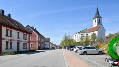 Bild: Petra Hartl
Das Innenentwicklungskonzept für Gebenbach wird vorgestellt.