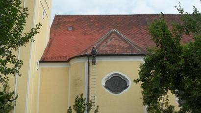 Archivbild: jml
Für die Sanierung von Kirche und Turm fehlt bislang das Geld. 1,5 Millionen Euro würden dafür wohl anfallen.