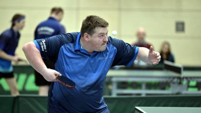 Archivbild: Hubert Ziegler
Matthias Hummel ging wegen einer Handverletzung gehandicapt an die Platte.