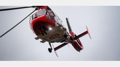 Bild: Stefan Sauer/dpa/Symbolbild
Ein Rettungshubschrauber setzt zur Landung auf dem Flugplatz einer Klinik an.