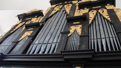 Bild: prh
Ihr Klang ist lieblich, silbrig klingend. Eine der ältesten Kirchenorgeln der Oberpfalz braucht dringend eine Restaurierung.