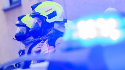 Symbolbild: Julian Stratenschulte/dpa/Symbolbild
Die Feuerwehr musste am Freitagnachmittag in Kemnath (Landkreis Tirschenreuth) ausrücken.