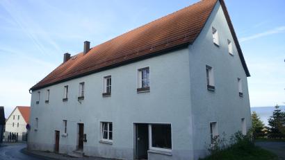 Archivbild: bey
Im Zeiglhaus in Parkstein will der Verein Brautradition aufleben lassen.