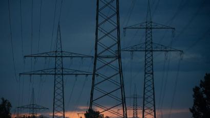 Bild: Sebastian Gollnow/dpa
In Teilen von Eschenbach ist am Sonntagabend der Strom ausgefallen.