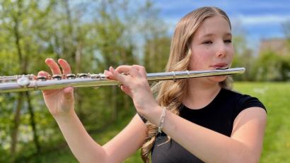Bild: Gabi Schönberger
Emilia Nickl, Schülerin der Musikschule Vierstädtedreieck in Eschenbach, erreicht im Landeswettbewerb "Jugend musiziert" im März dieses Jahres Platz drei.