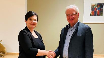 Bild: CSU Erbendorf/exb
Auf Bürgermeister Johannes Reger als Vorsitzender der CSU Erbendorf folgt Sandra Dostler.