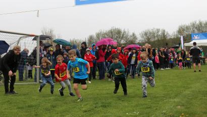 Archivbild: Oleh Tereshenkoo/exb
Der Kinderlauf der SpVgg Weigendorf hat 2023 seine Premiere gefeiert.