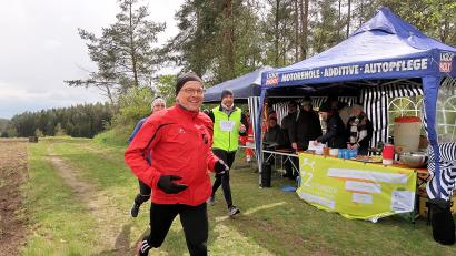 Bild: bsc
Flott unterwegs waren beim Kolping-Spendenlauf auch zahlreiche ambitionierte Läufer und Läuferinnen.