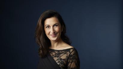 Bild: Ulrike Frömel
Nicole Glamsch (Alt) singt bei einem Konzert der Amberger Chorgemeinschaft.