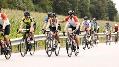 Bild: Veloclub Ratisbona
Der Arber Radmarathon soll Ende Juli über Bühne gehen. Zumindest gehen die Veranstalter Stand heute davon aus.