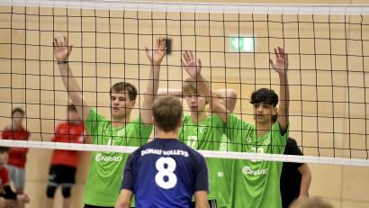 Bild: Hubert Ziegler
Warten auf den gegnerischen Aufschlag: Die U18-Volleyballer des VC DJK Amberg haben bei der deutschen Meisterschaft den Heimvorteil.