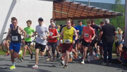 Bild: abi
Für die Ausdauersportler waren der Viertel- und der Halbmarathon sowie die 4800-Meter-Distanz im Angebot.