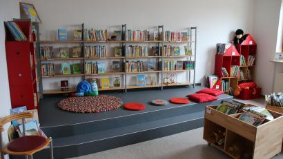 Bild: sne
Die Kinderbücherei wurde umgebaut und die Bühne vergrößert.