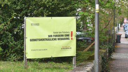 Bild: Gabi Schönberger
Anwohner der Felixallee und umliegender Straßen wehren sich gegen Mehrfamilienhäuser in ihrer Nachbarschaft.