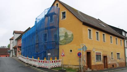 Bild: prh
Anstelle des ehemaligen Anwesens „Steirer“ soll eine Erweiterung des Platzes mit Begrünung erfolgen.