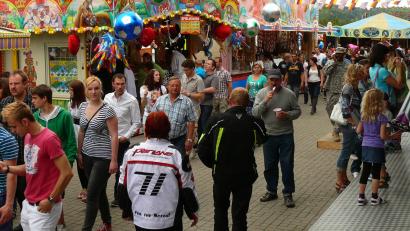 Bild: bö
Auch heuer steigt das Deutsch-Amerikanische-Volksfest. Es zieht immer Tausende von Besuchern an.